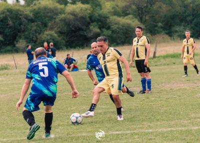 F27_081.jpg